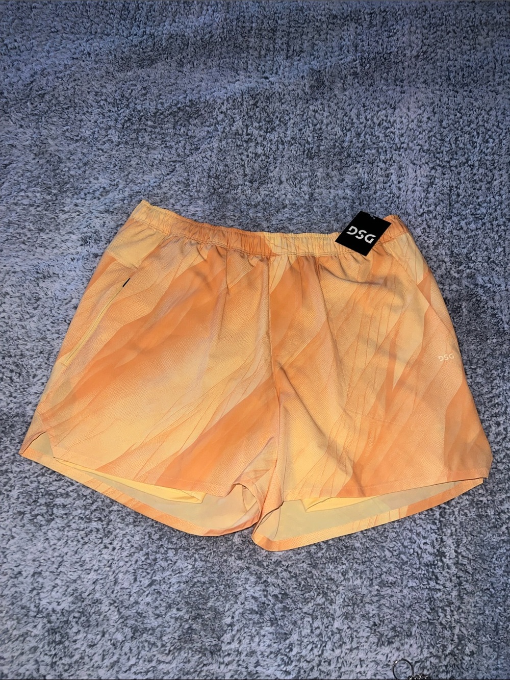 DSG MEN’S LINED SHORTS